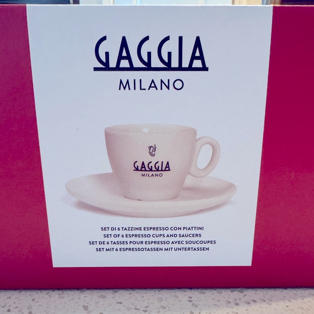 Gaggia espresso cups with saucers